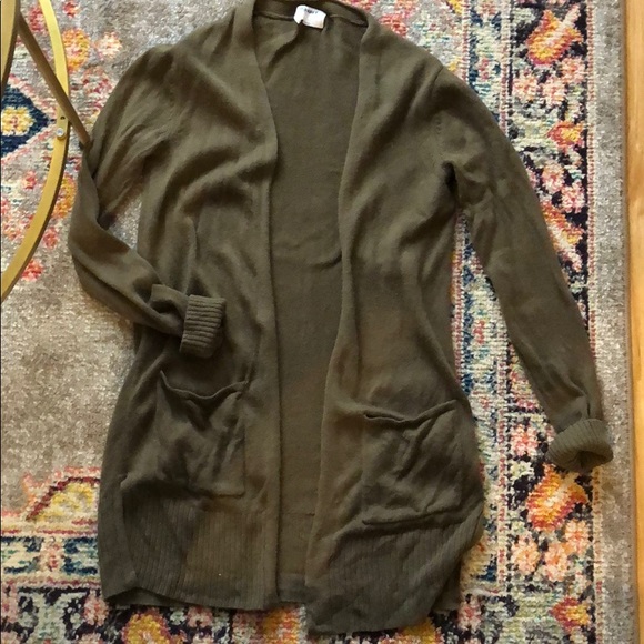 Old navy cardigan - Picture 1 of 4